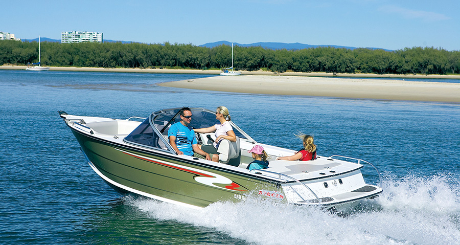 Stacer 439 Sportster with family on the water