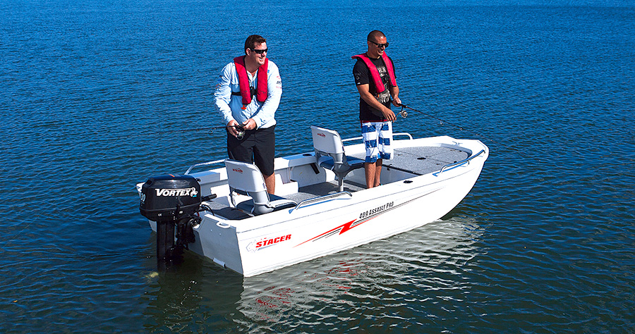 Stacer 439 Sportster with family on the water