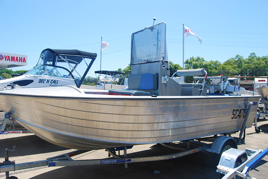 2004 sea jay 5.35 tinny with engine